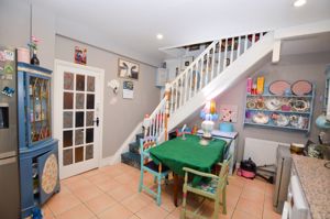 Kitchen- click for photo gallery